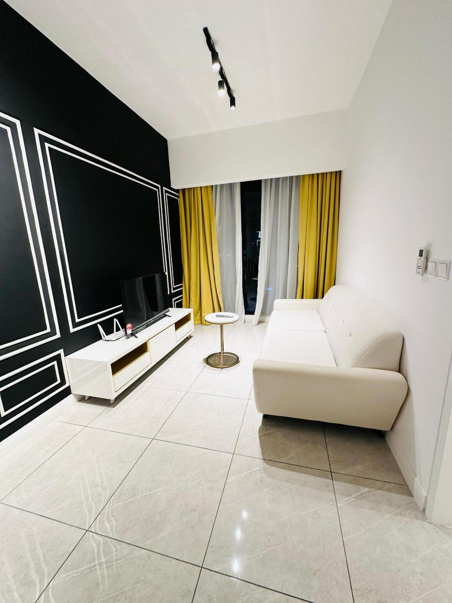 Axon Bukit Bintang By Taheeens *